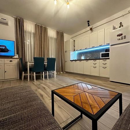 Best Apartment Mamaia Nord Năvodari Εξωτερικό φωτογραφία